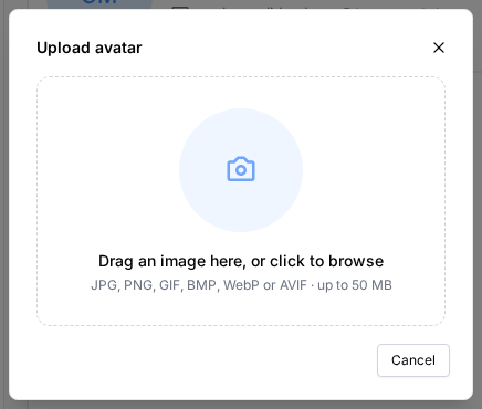 Fenster Upload avatar mit einer runden Uploadzone, dem Text Drag an image here, or click to browse und darunter JPG, PNG, GIF, BMP, WebP or AVIF · up to 50 MB.
